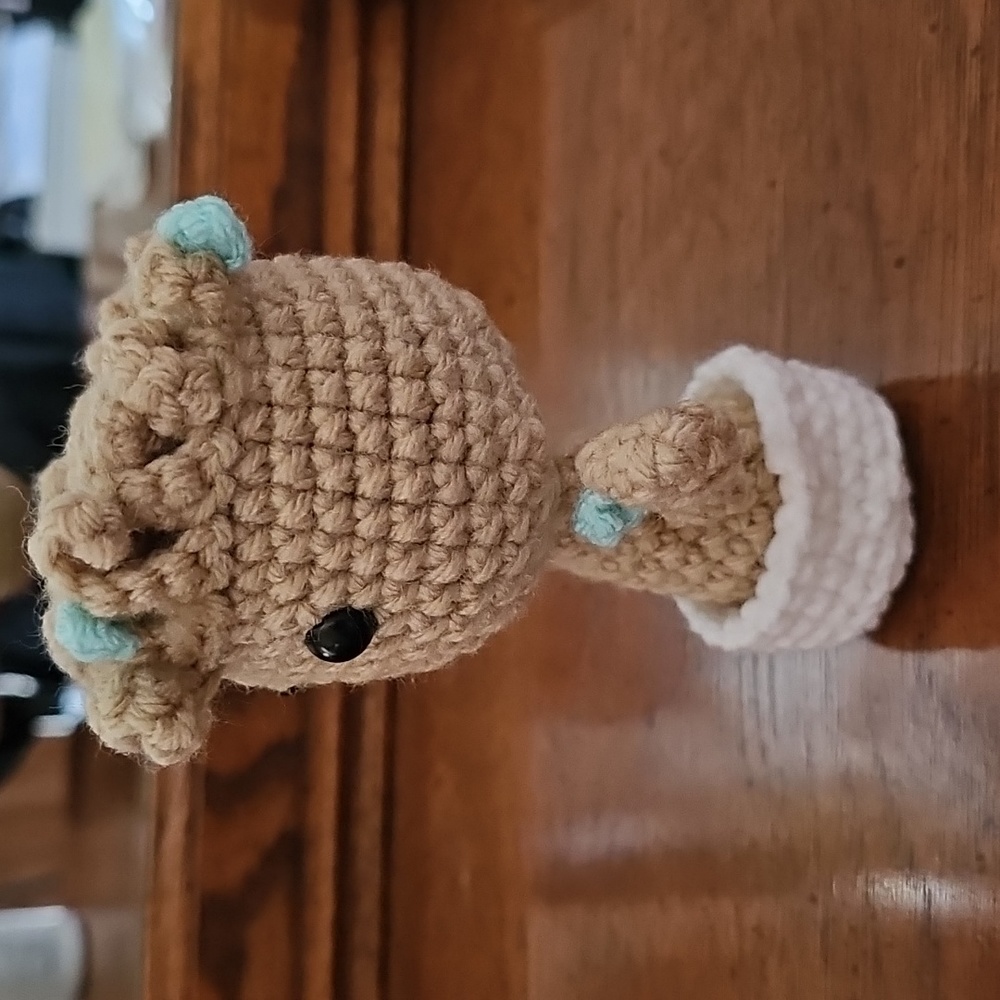 Groot - Picture 4 of 4